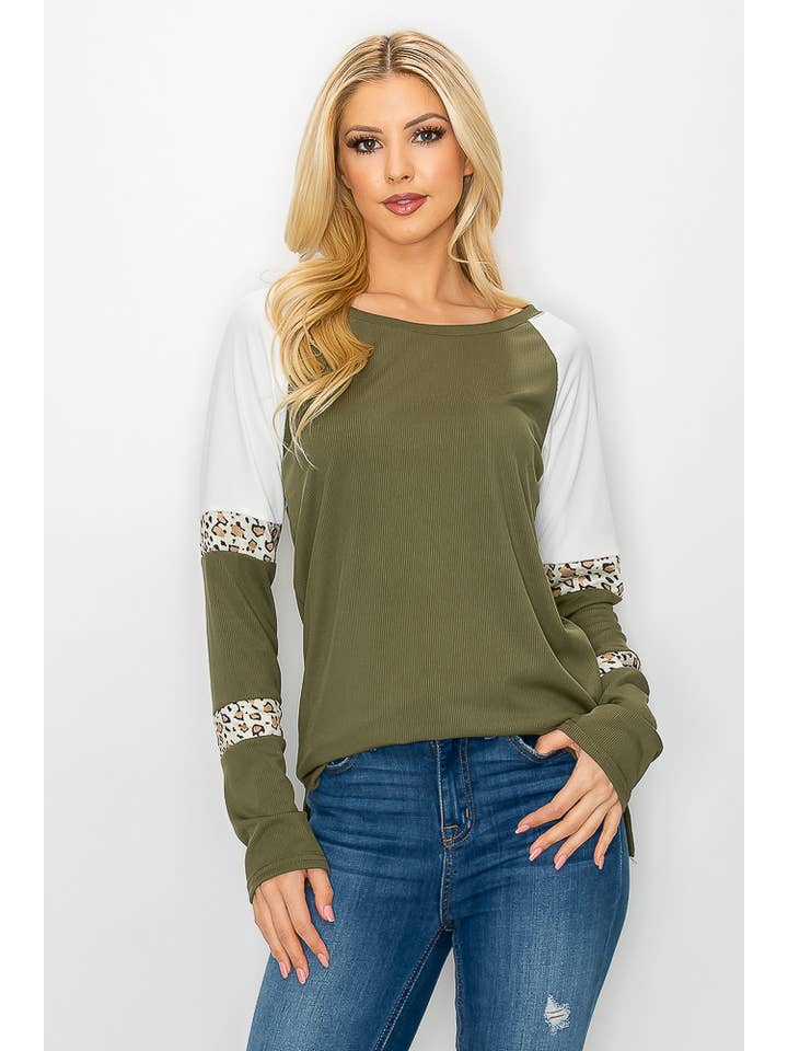 ePretty - Wholesale Tunic - Women's - G4-TP2153 Ribbed Leopard Color Block Long Sleeve Top10