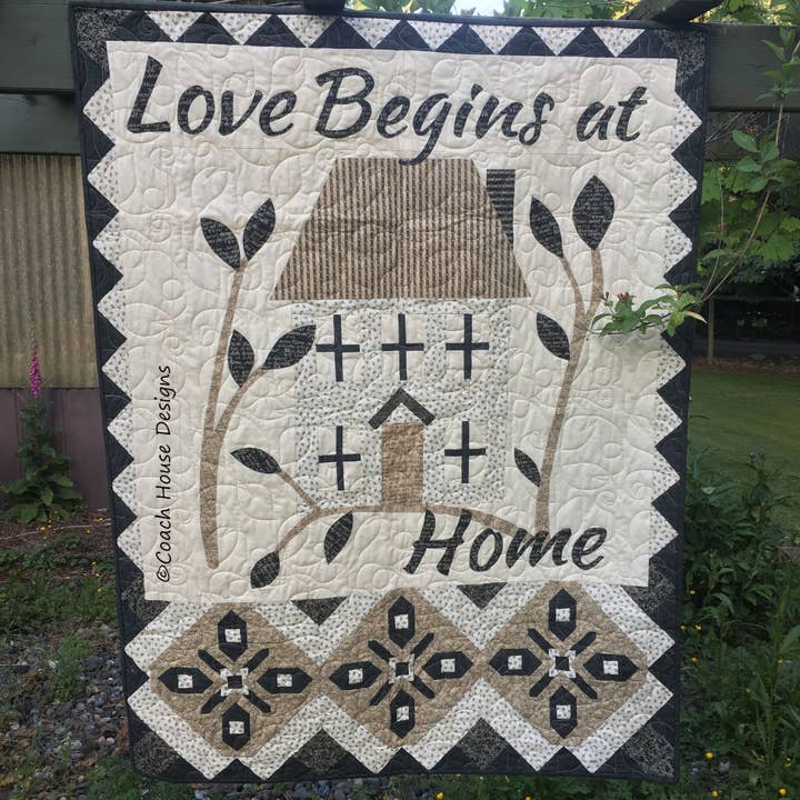 Coach House Designs - Wholesale Craft Sewing Kit - At Home Banners Wholesale Quilt Pattern3