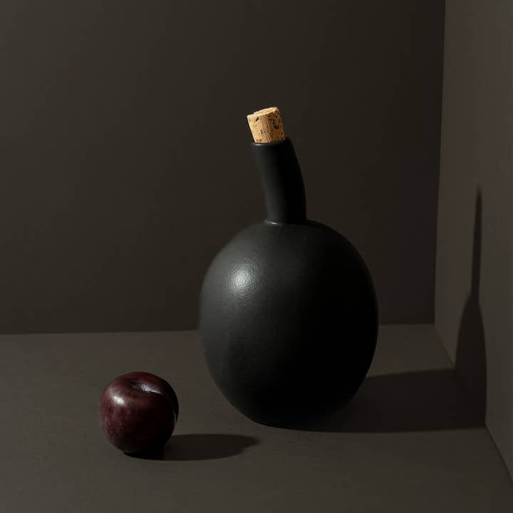GHARYAN Stoneware & More - Wholesale Oil/Vinegar Dispenser - Stoneware Olive Oil Dispenser | Zitouna 34 oz