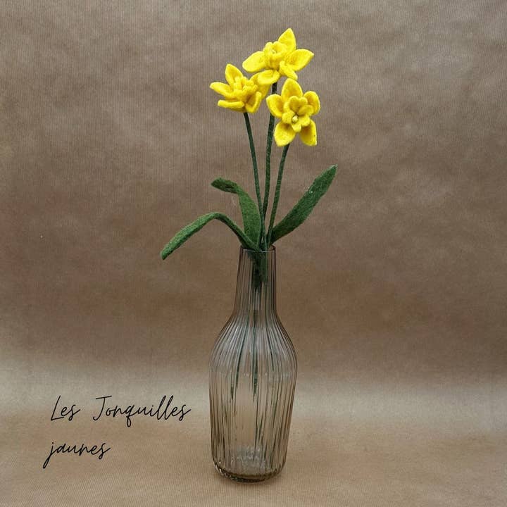 Set of 6 felt daffodils – New Heidi for wholesale by New Heidi