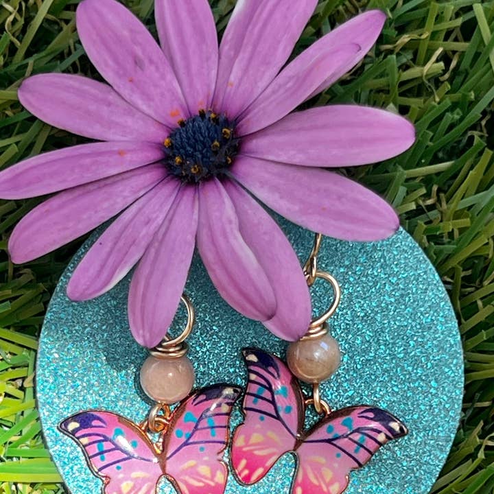 Gratis Spirit øreringe for engroshandel hos LilyGirl Jewelry