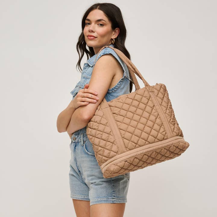 Urban Expressions - Wholesale Tote Bag - Women's - Lanya Quilted Nylon Travel Tote