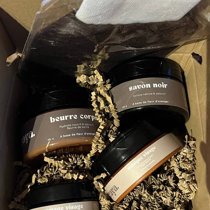 CAJA PIEL NUEVA para venta al por mayor de Nuraya organic cosmetics