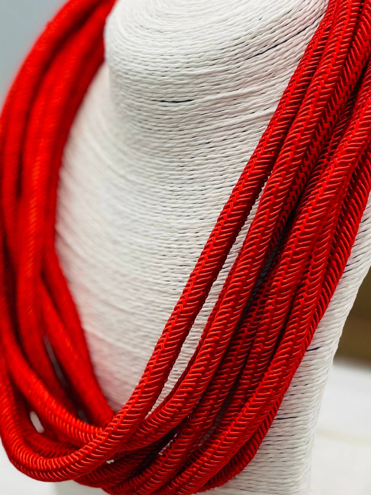 TWO FORTY TWO - Vente Colliers tissés - Collier "Original" Slub à 8 brins (rouge) NK1832
