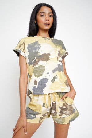 Mystree - Wholesale T-Shirt - Women's - 19132 Camo Print Top12