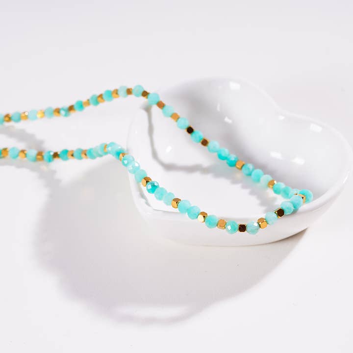 HACKNEY NINE - Wholesale Beaded/Pearl Necklace - CONSTANCE: Amazonite Stones & Gold Beaded Necklace5