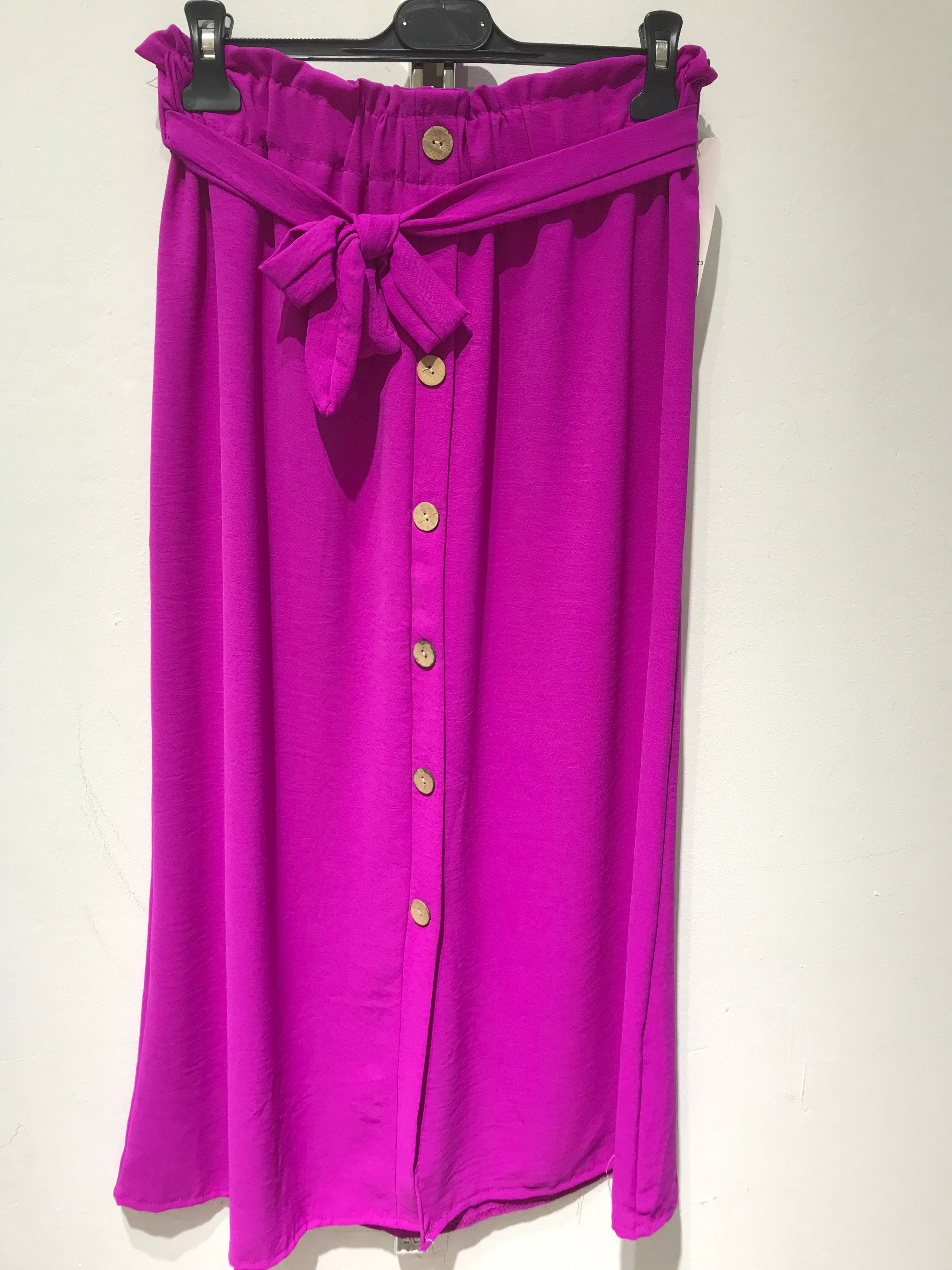 Only Yuan – Engroshandel Nederdel - Dame – Only Yuan nederdel med knapper, model ref 373703