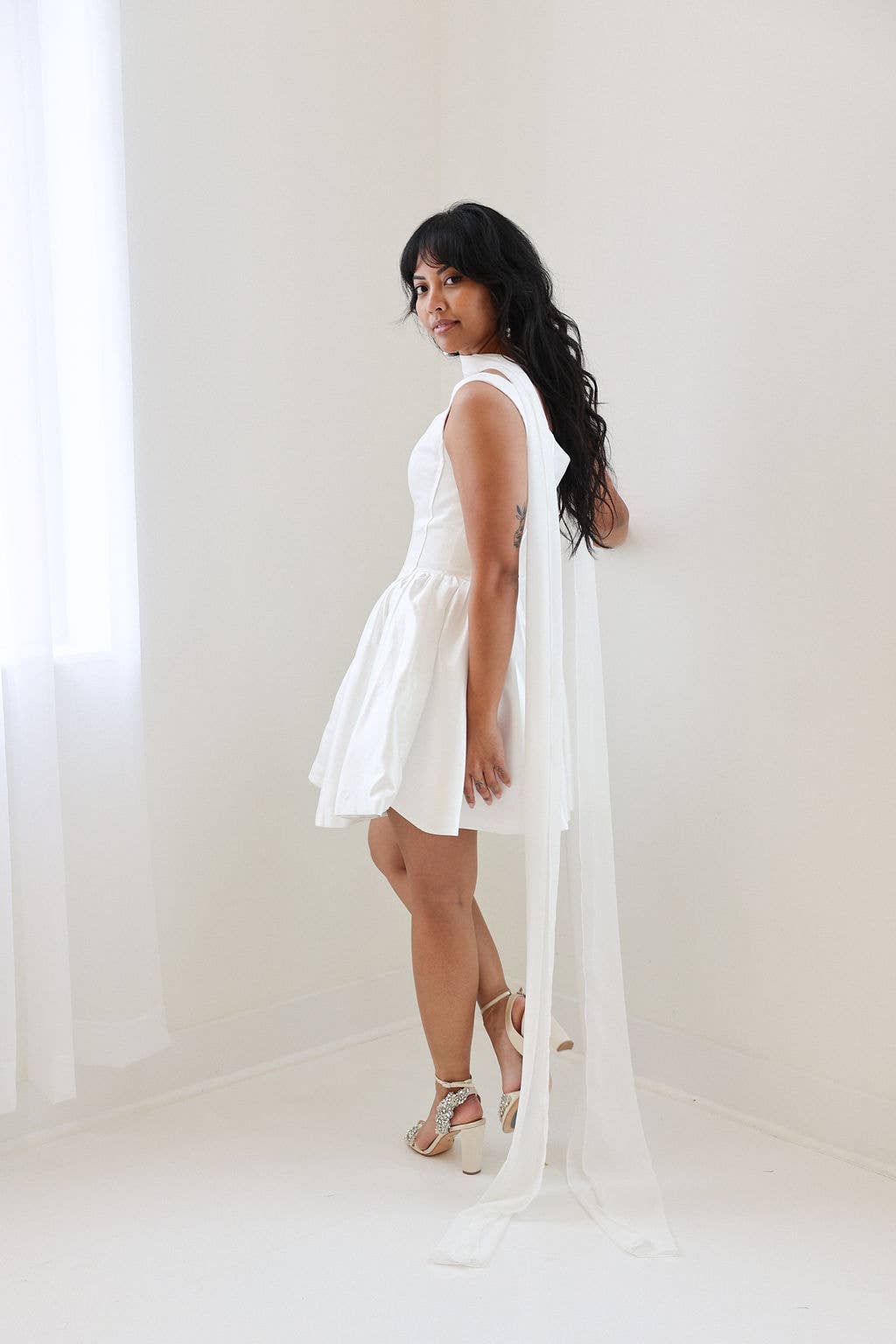 Petite Mariee Boutique - Venta al por mayor Bufanda - Mujer - Pañuelo de Novia de Chifón Lucina4