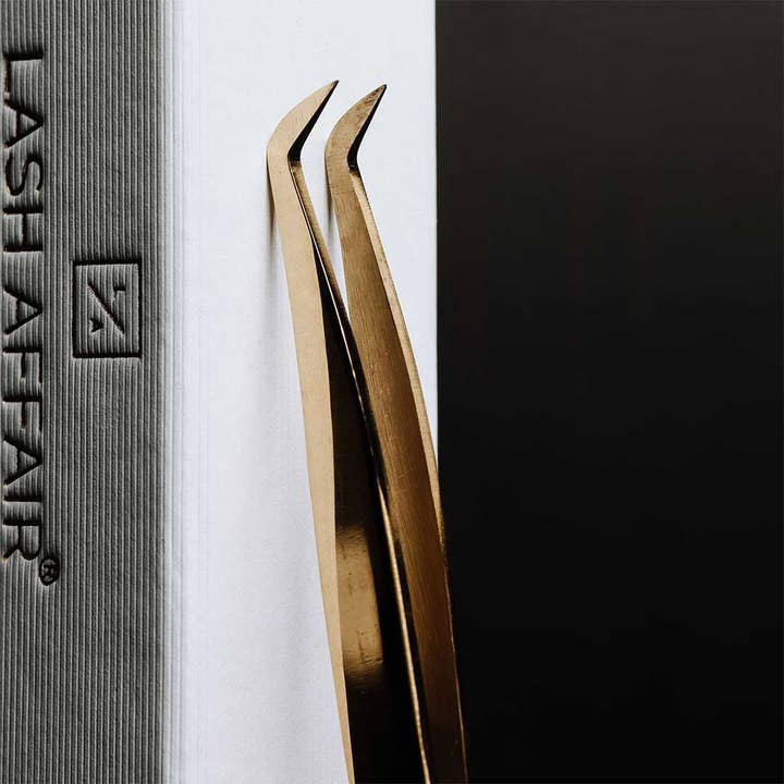 Lash Affair - Wholesale Tweezers - Perfect Fit | Volume Lash Tweezers