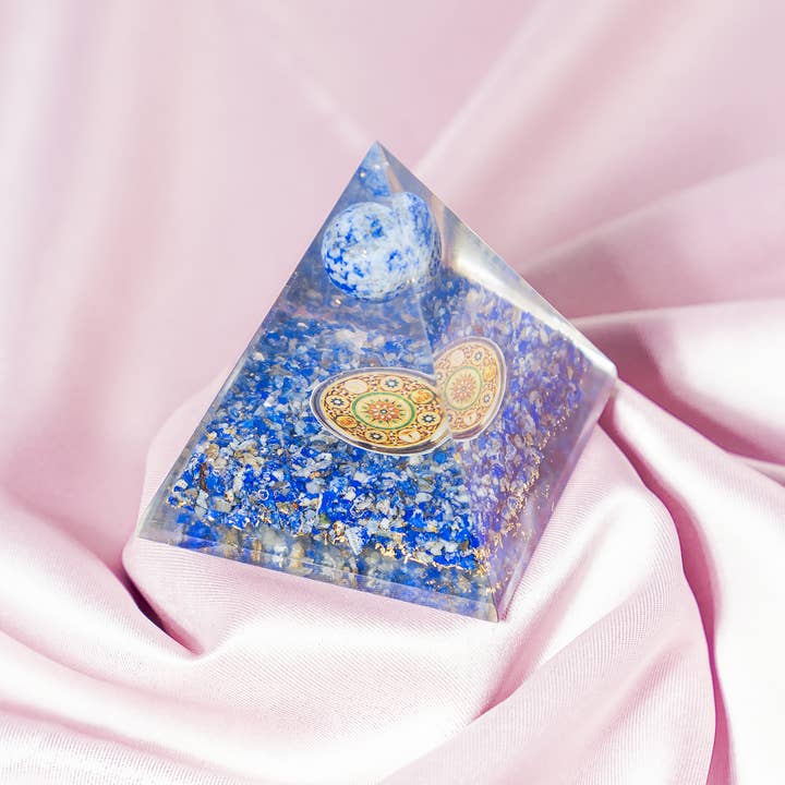 Soothing Crystals – wholesale Spiritual stone/crystal – Orgone Pyramid | Lapis Lazuli | Crystal Energy Pyramid4