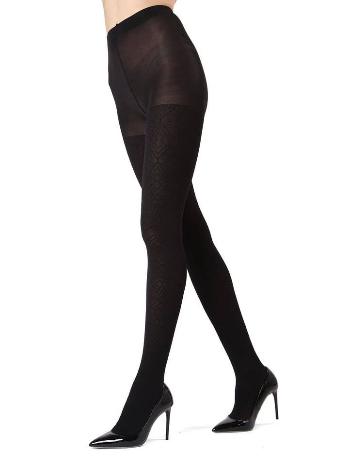 Collants opaques Graphection MemoI pour la vente par Infinity Classics International Inc.