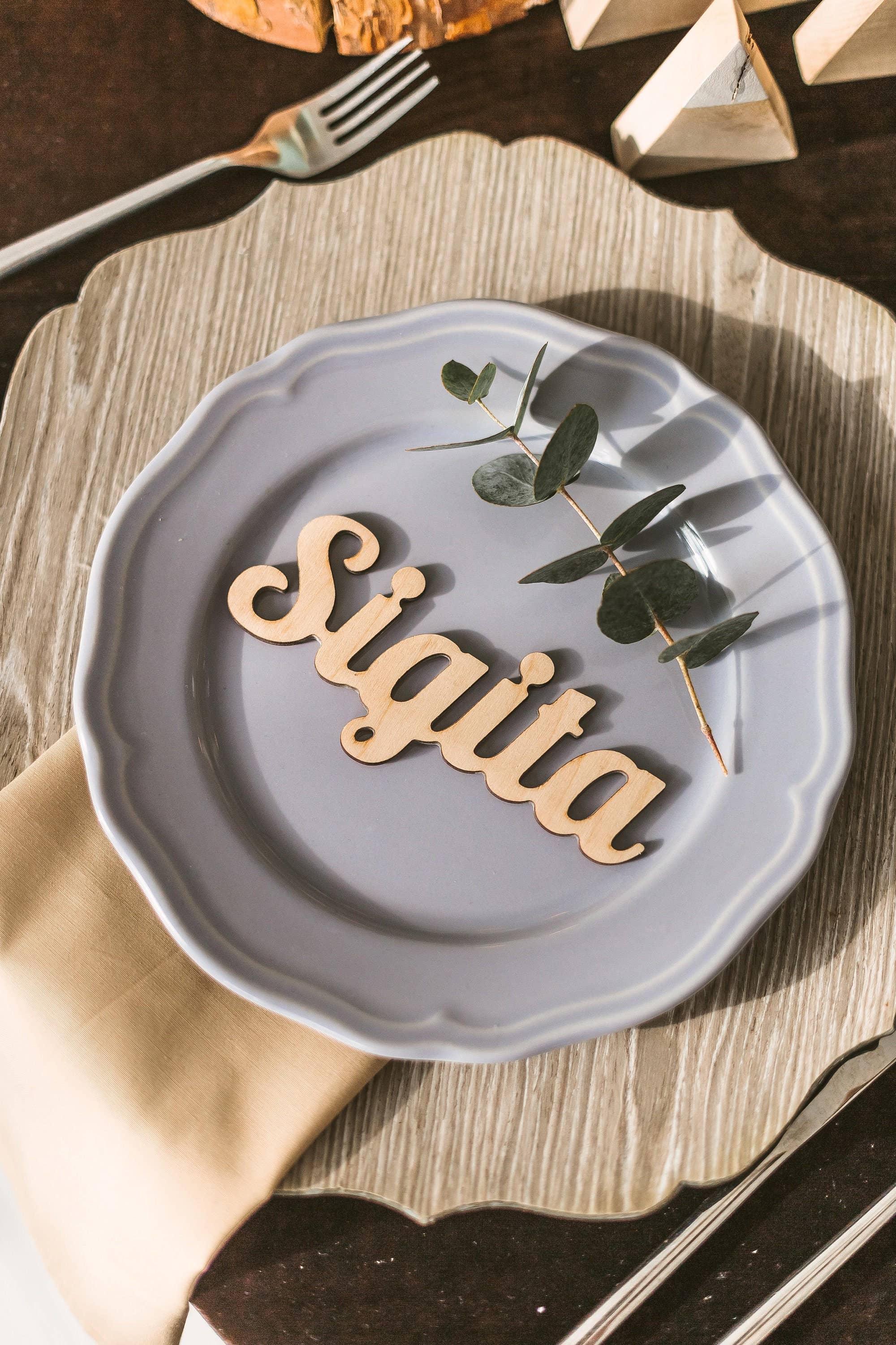 Woodinout - Wholesale Place Card / Place Holder - Wedding favor tags, Seating chart name tags,1