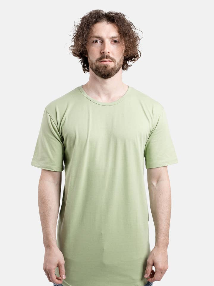 Camiseta de corte redondo verde salvia para venta al por mayor de Blackskies