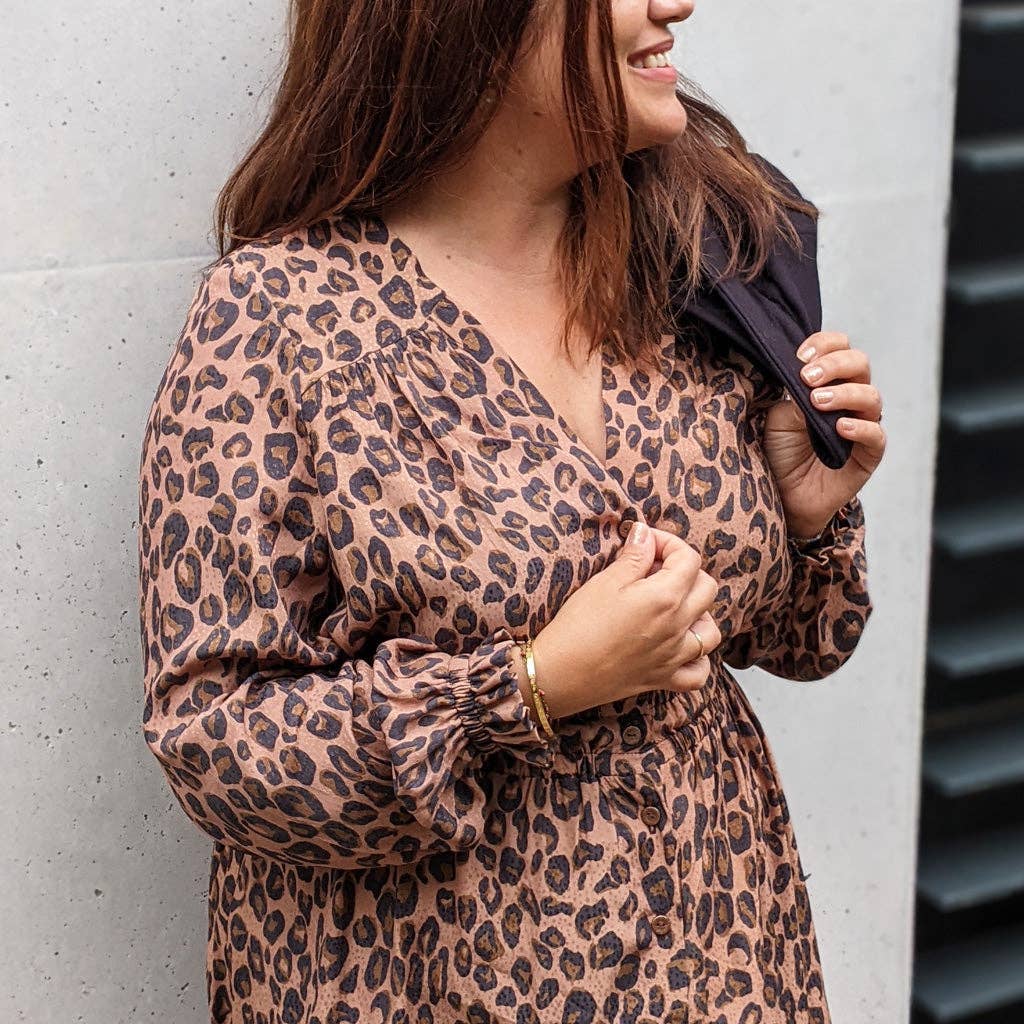 Super Bison - Wholesale Craft Sewing Kit - Dress Pattern Poem (32 to 52)15