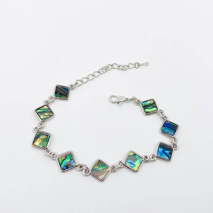 Mio Queena - Wholesale Charm/dangle bracelet - Multi-style Abalone Shell Metal Chain Bracelets1