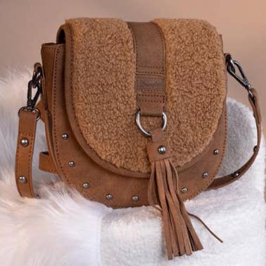 Honey Beez Boutique – Engroshandel Crossbodytaske - Dame – Wrangler Sherpa Saddle Crossbody Taske6