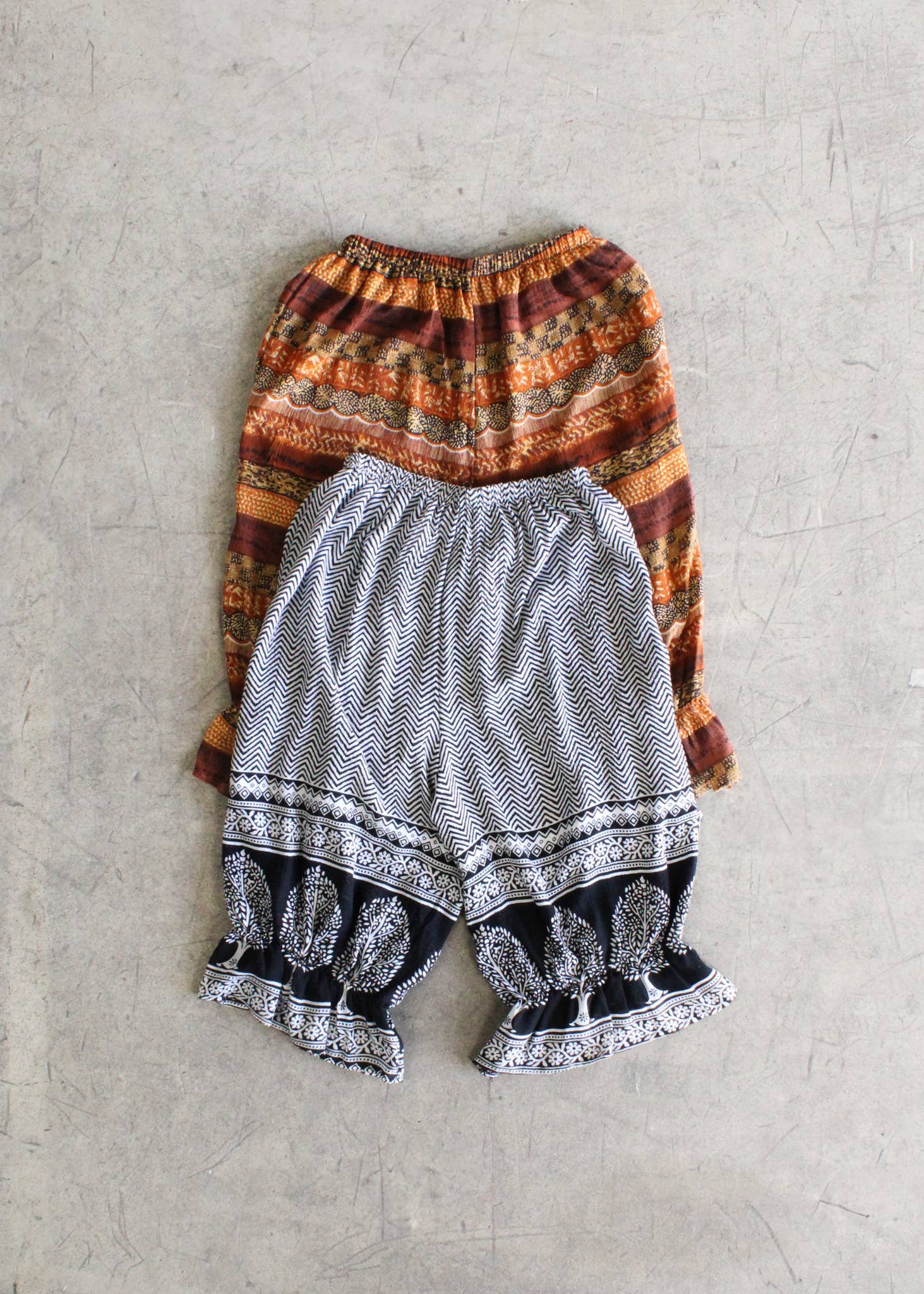 American Recycled Clothing – Calças de treino/corrida casuais – Mulher por atacado – Conjunto de Bermudas Midi em Gaze3