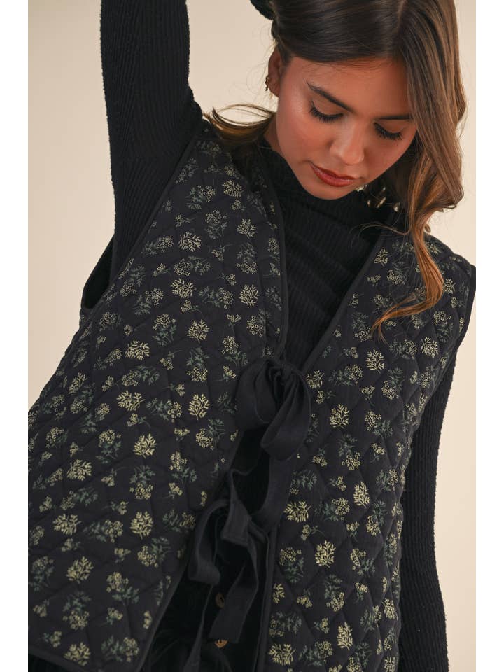 Klesis - Wholesale Outerwear Vest - Women's - IJ1566 FRONT TIE QUILTED VEST14