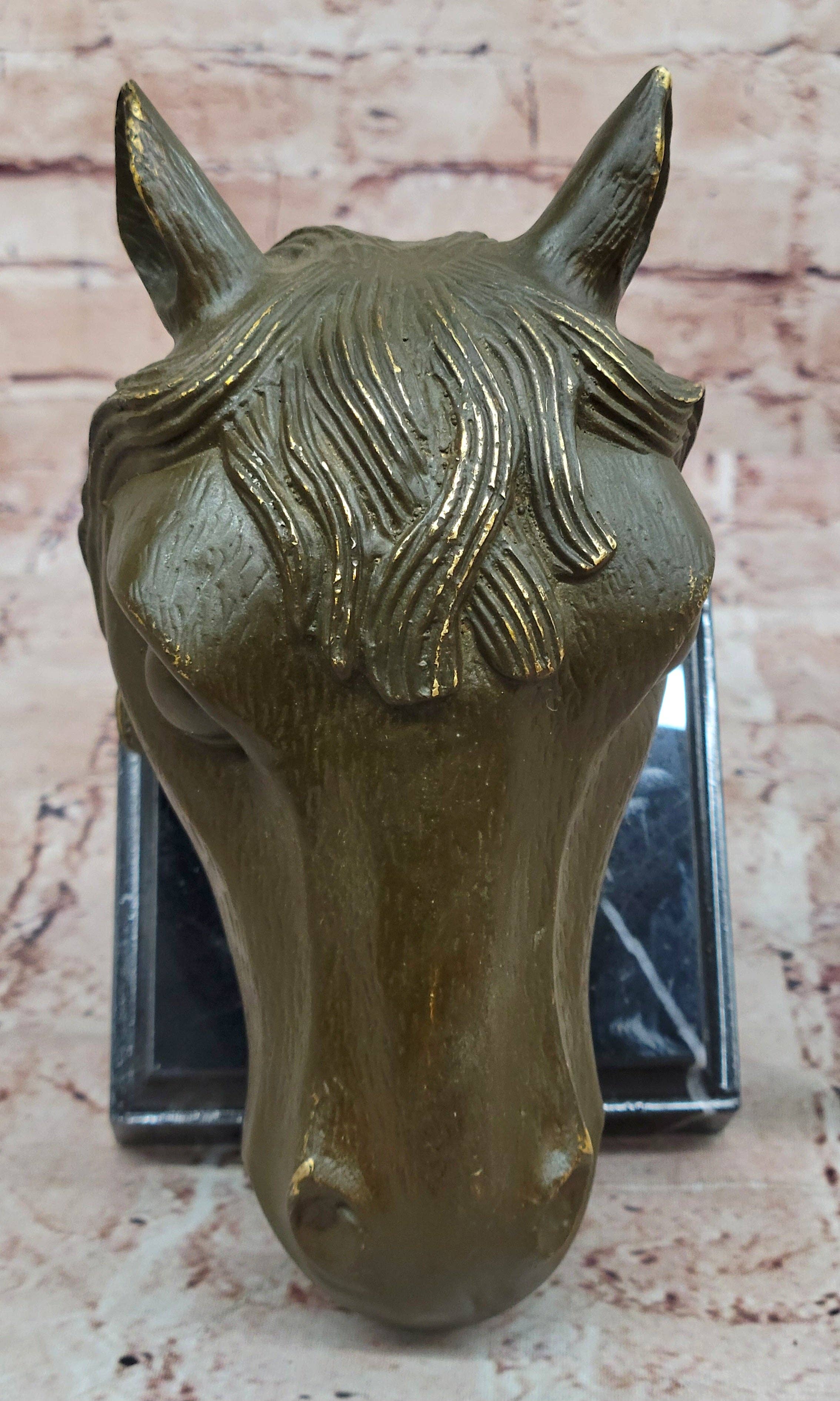 Bronzhaus - Venta al por mayor Escultura - Escultura de Cabeza de Caballo de Bronce – Busto de Semental del Zodiaco sobre Base de Mármol7