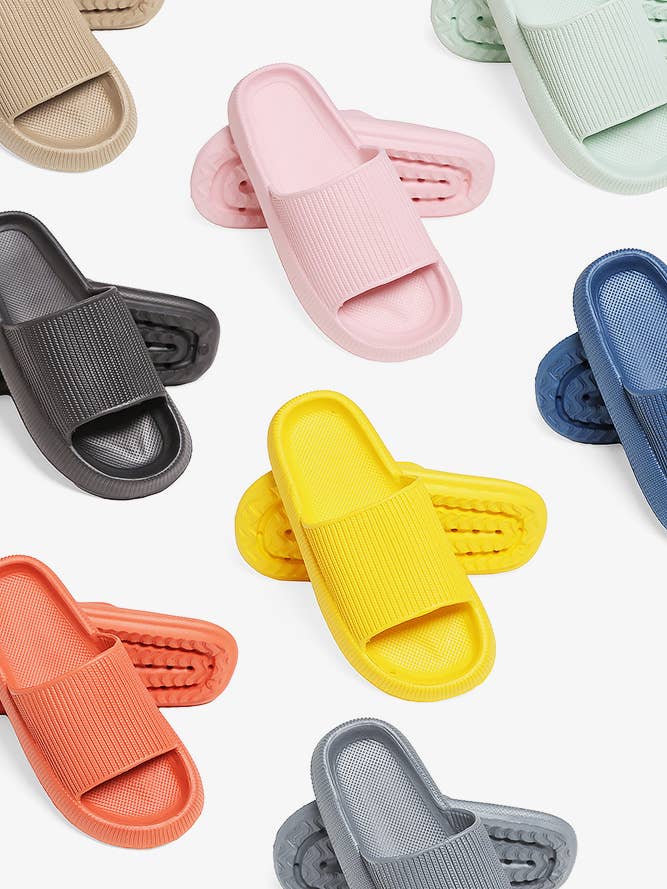 Solid Color Comfy Sleeper for wholesale by Hana