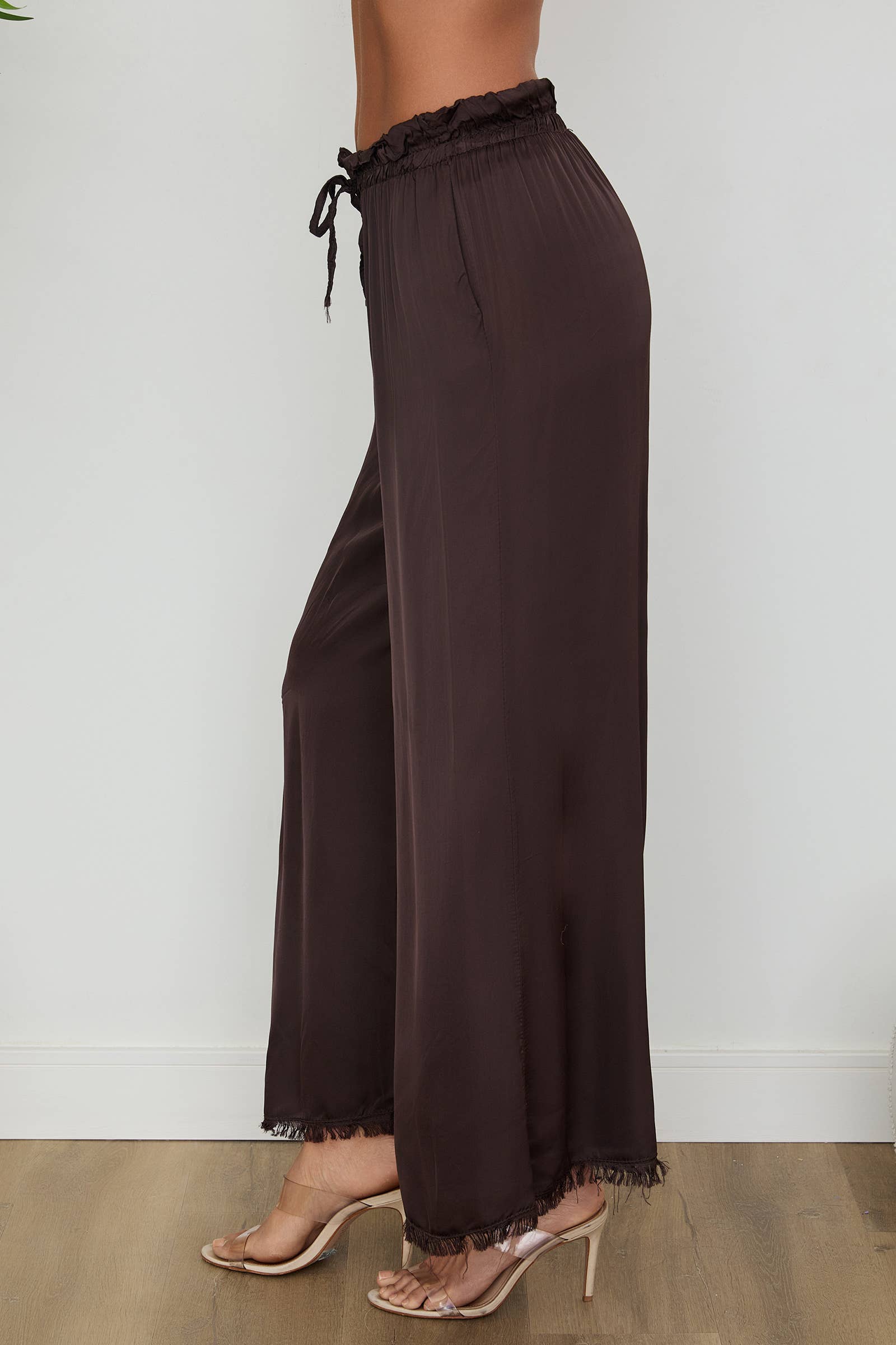 VENTI6 - Vendita all'ingrosso Pantalone - Donna - PANTALONI A GAMBA LARGA CON ORLO A FRANGE IN SETA ITALIANA (6109)2