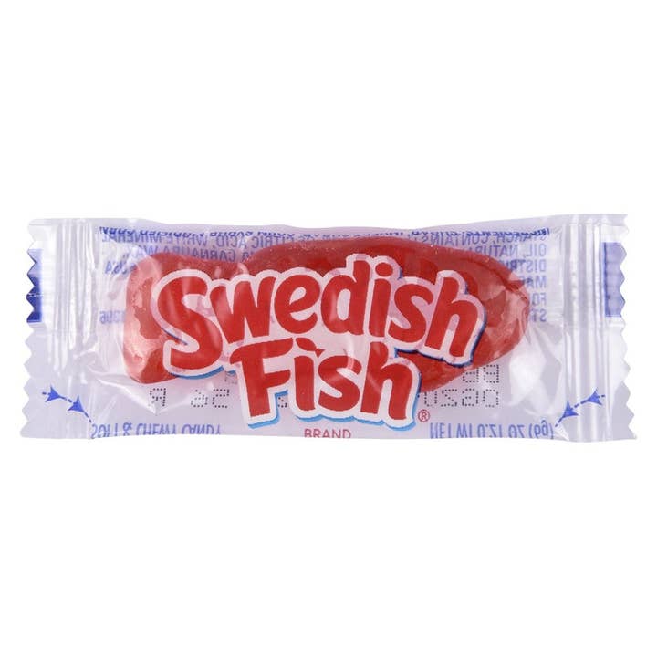 La Luna Bella - Toys - Wholesale Hard Candy - WRAPPED SWEDISH FISH 240CT LLB Candy1