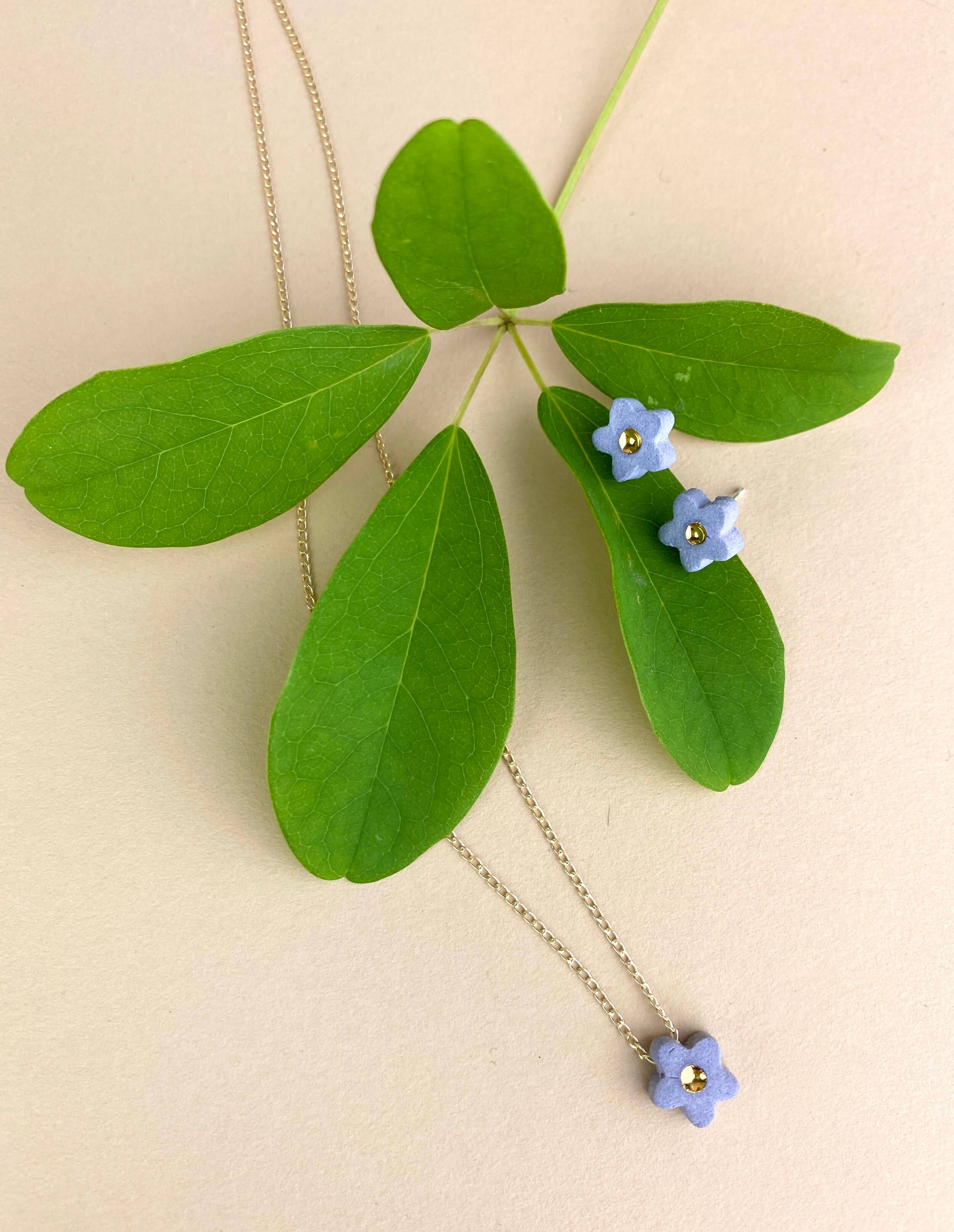 Barrow PDX - Wholesale Pendant/Charm Necklace - Mini Flower Necklace - Various Colors7