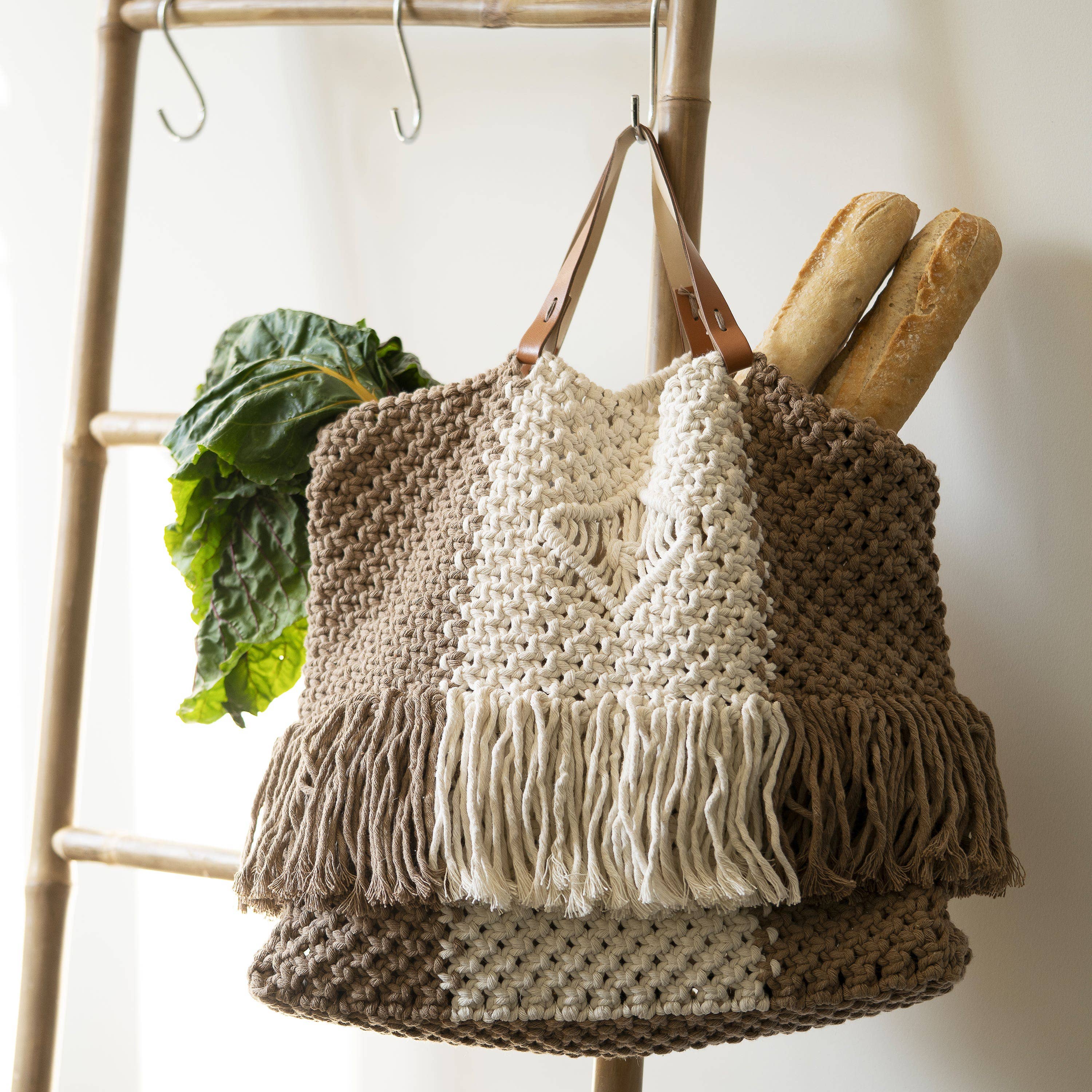 Hoooked Yarns - Wholesale DIY Craft Kit - DIY Macramé Kit Isola Boho Bag1