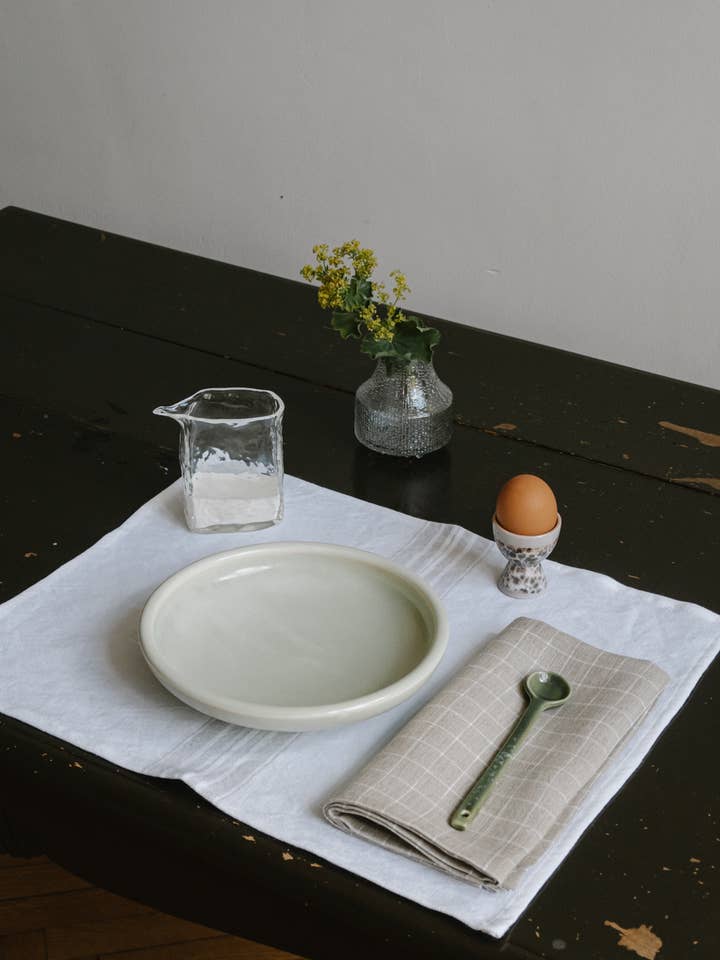 Maison Linen Placemats - in 8 Colors for wholesale by Linen Way Inc.