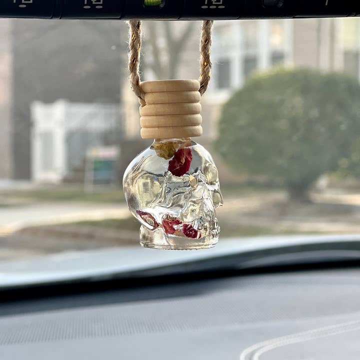 Cozyvibecandlestudio - Venta al por mayor Ambientador de coche - Unisex - Coche Calavera Lindo | Difusores de Viaje de Otoño4