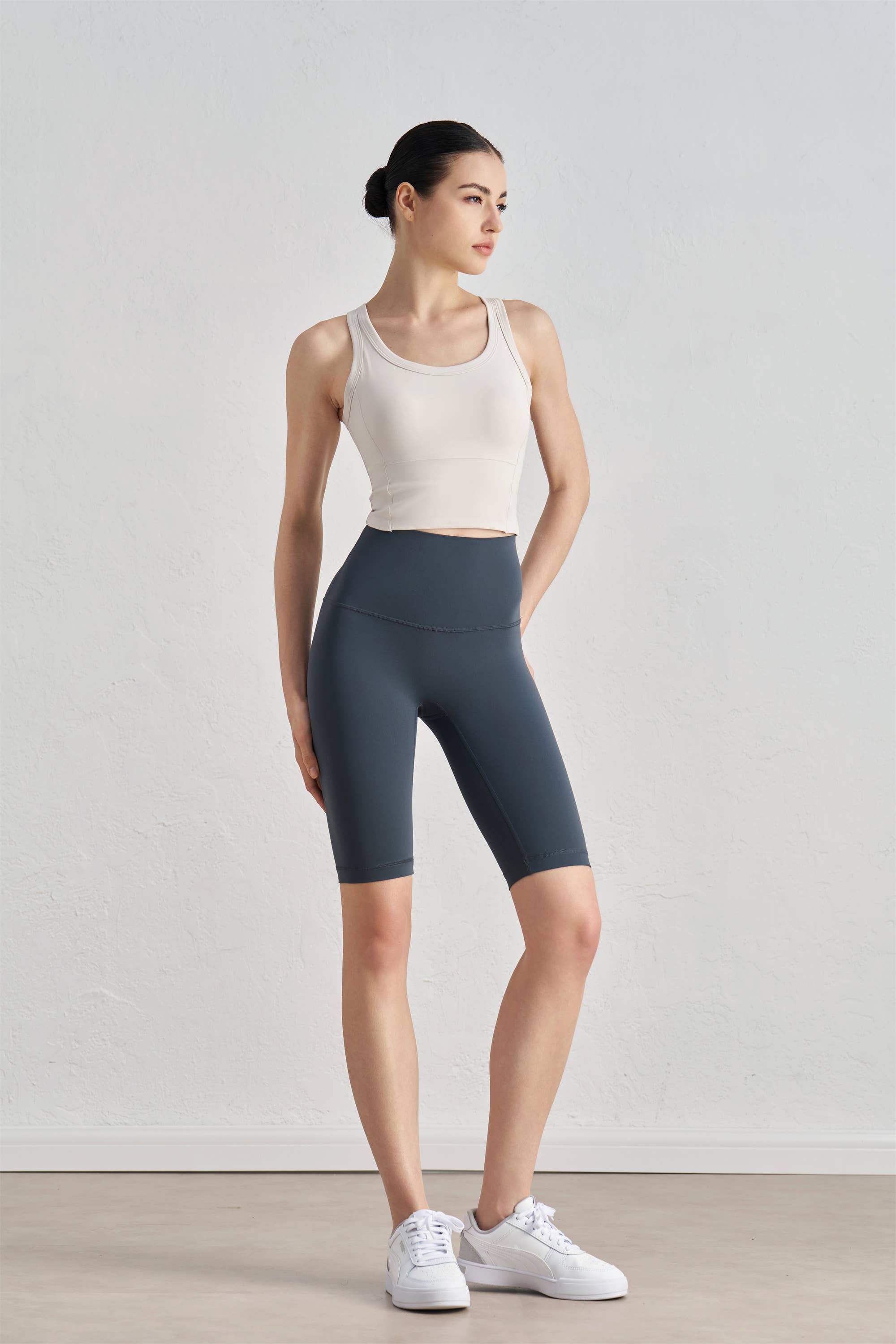 91thelabel - Vendita all'ingrosso Reggiseno sportivo - Donna - Reggiseno sportivo Nessa Longlined Modelled Cup14