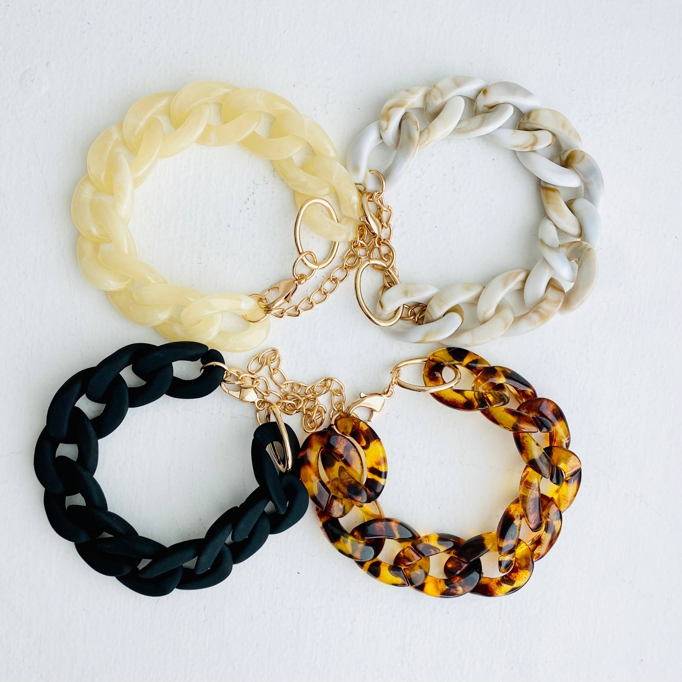 Tiny Gift Society - Wholesale Link & Chain Bracelet - Chunky Chain Link Bracelet | Boho Acrylic Bangle Jewelry6