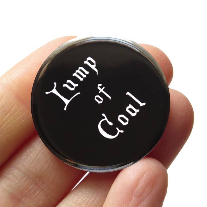 Boutons à épinglette pour les fêtes de fin d'année en forme de boule et joli petit cadeau pour la vente par Word For Word Factory