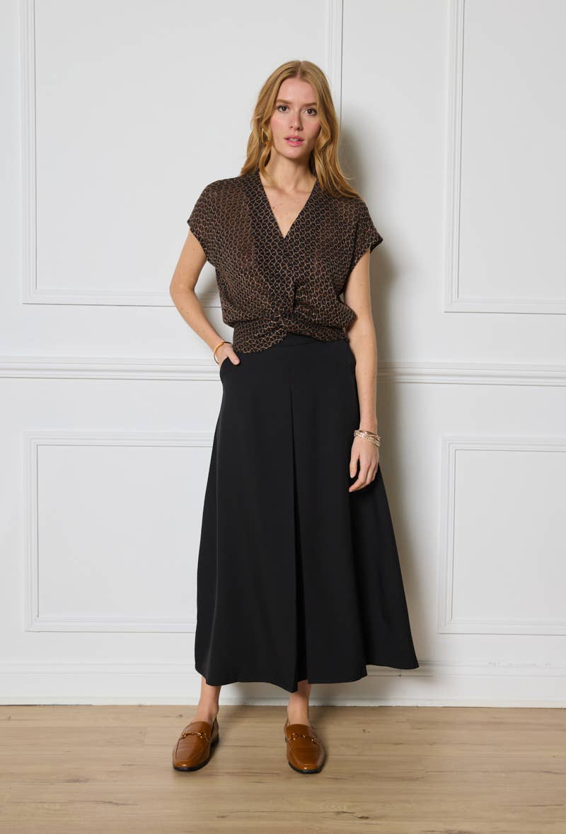 LULUMARY - Wholesale Blouse - Women's - Textured crop top H7008