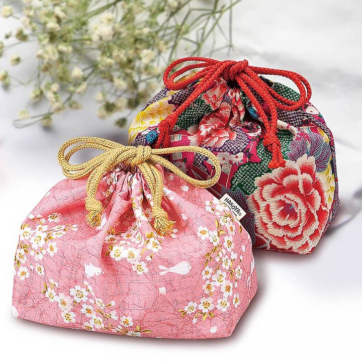 Floral pattern cotton bento bag by Hakoya for wholesale by MinoCraft