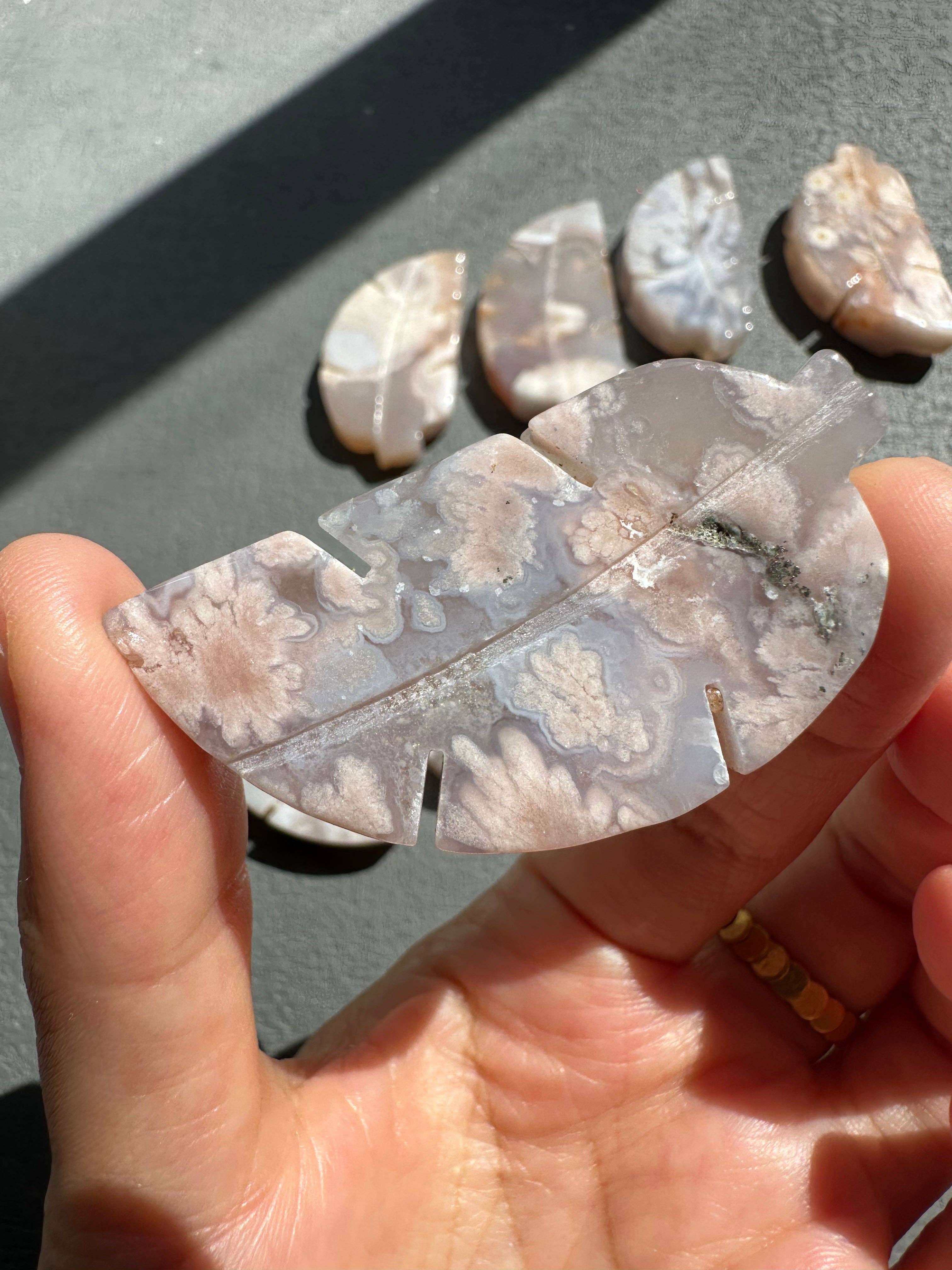 Moon Rituals - Wholesale Spiritual Stone/Crystal - Flower Agate Tree 4-5cm | Natural Crystal for Growth, Healing & Christmas Crystal Gift3