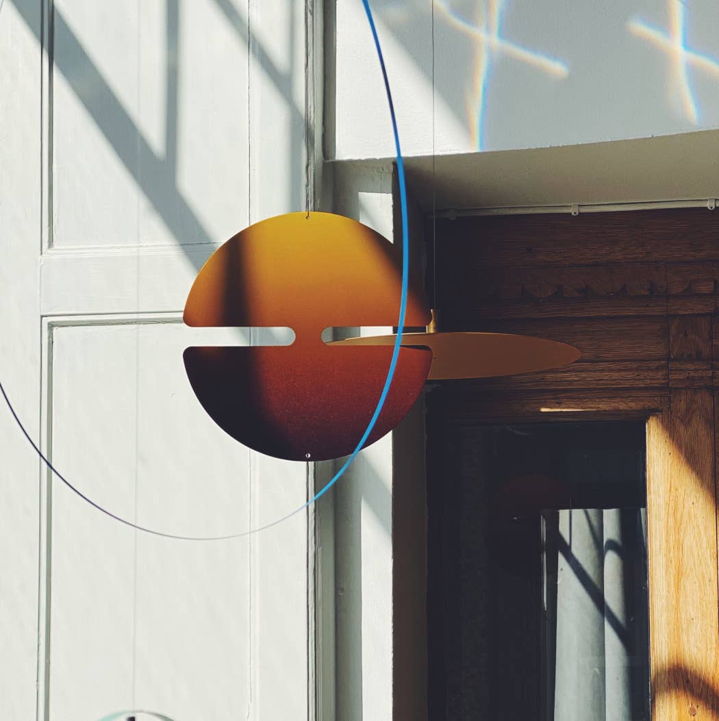 tempo – Engroshandel Mobil – Håndlavet kinetisk kunst i aluminium | Perfect Instance2