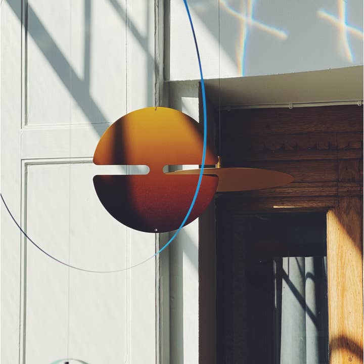 tempo – Engroshandel Mobil – Håndlavet kinetisk kunst i aluminium | Perfect Instance2