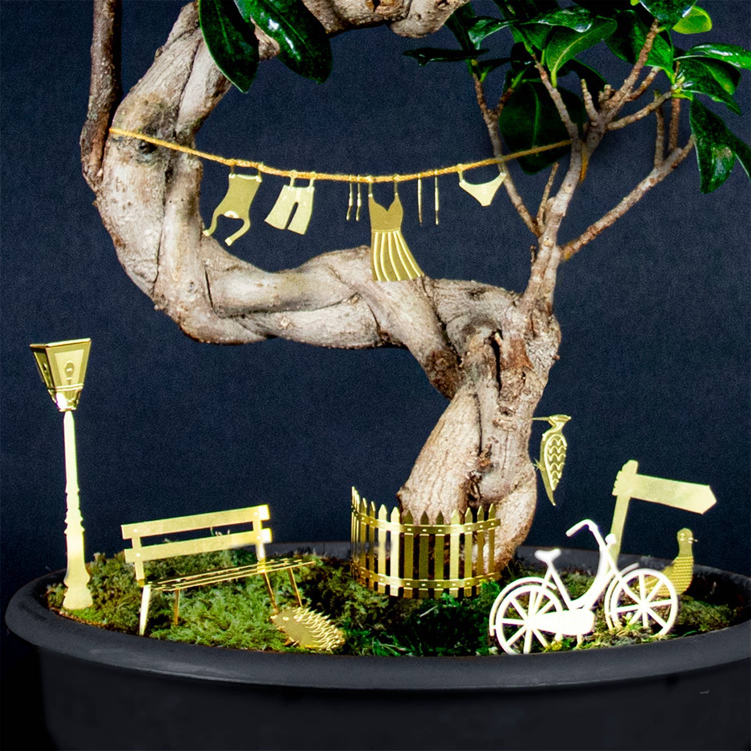 Botanopia USA - gifts , decor and cards for plant lovers - Wholesale Garden/Lawn Stake - Tiny Bike Adventure for your plants5