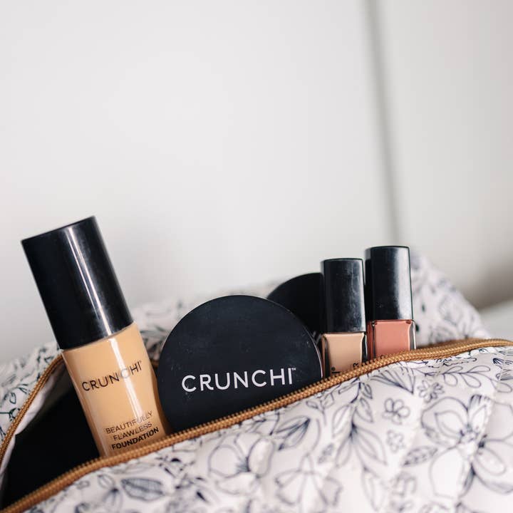 Frederick Family Co. - Wholesale Makeup/Cosmetic Bag - Quilted Carry All Pouch for Women – Large Makeup Organizer Bag, Stand Up Toiletry Case, Wide Zipper Opening, Cute Travel Pouch15