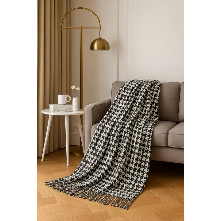 Fennco Styles - Vente Plaids - Plaid à franges en forme de pied de poule noir/blanc2