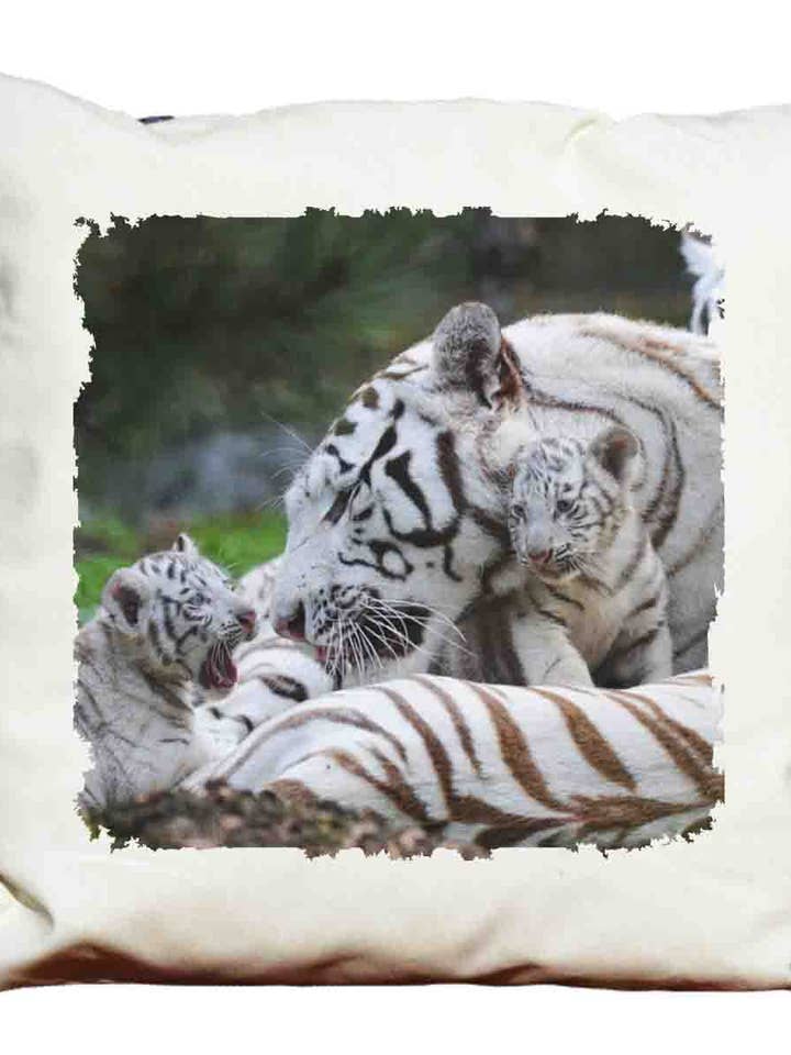 Dekokissen weißer Tiger für den Großhandel von DB GROUP SRL