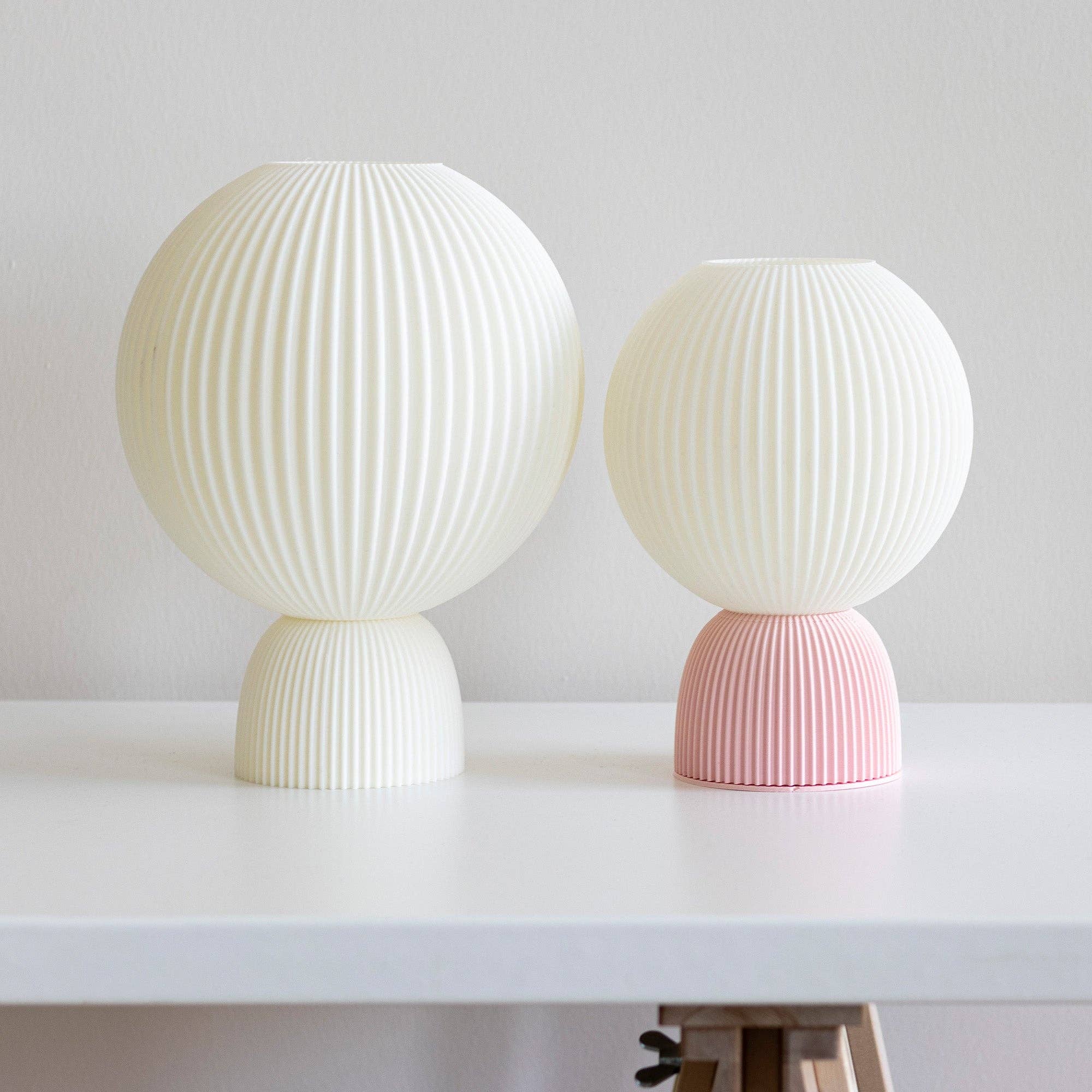 Soli Workshop - Wholesale Accent/Desk Lamp - Luna 'M Table Lamp4