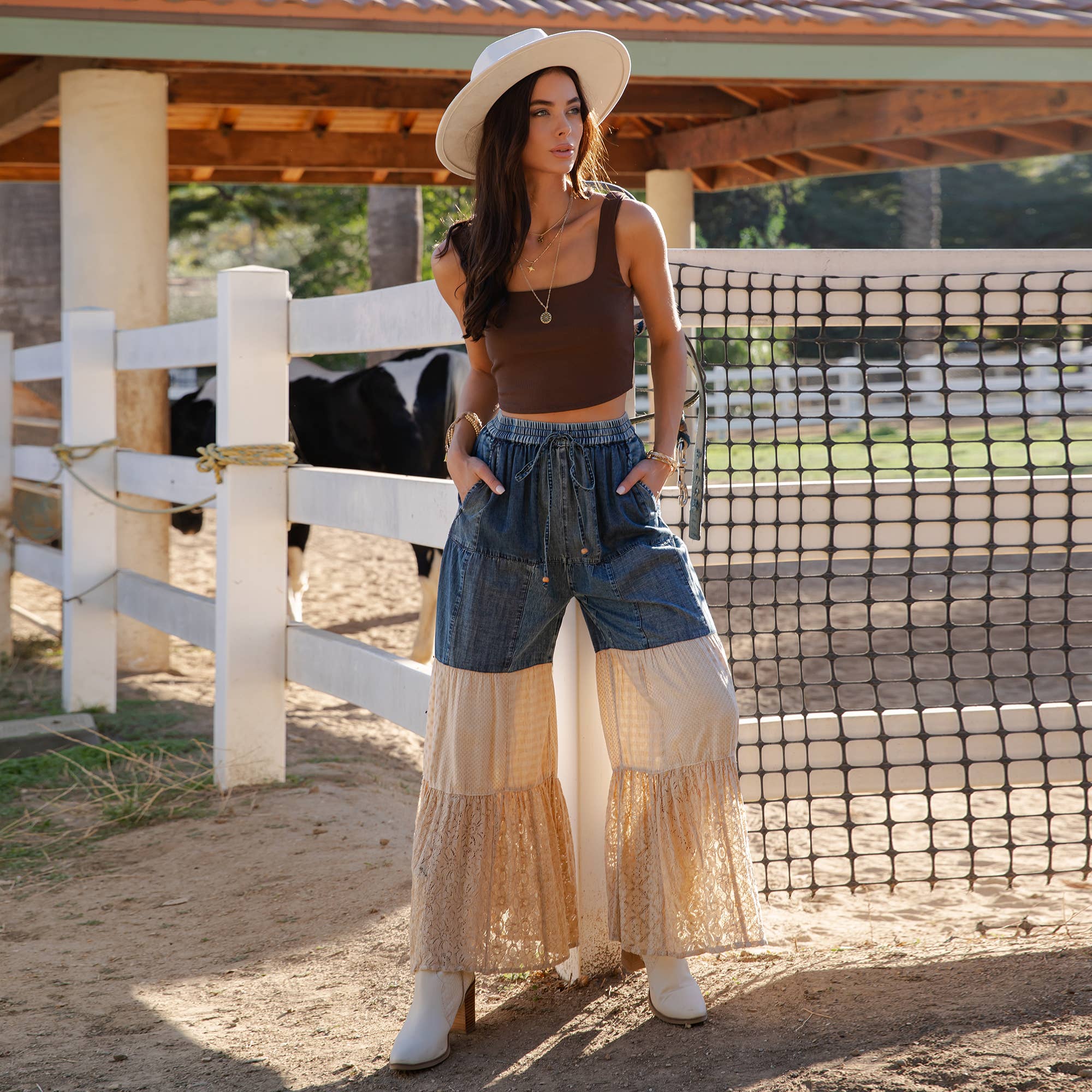 Young Threads - Venta al por mayor Pantalones - Mujer - Pantalones de Encaje y Punto con Inserciones de Parche en Denim de Capas Boho (Nuevo)33