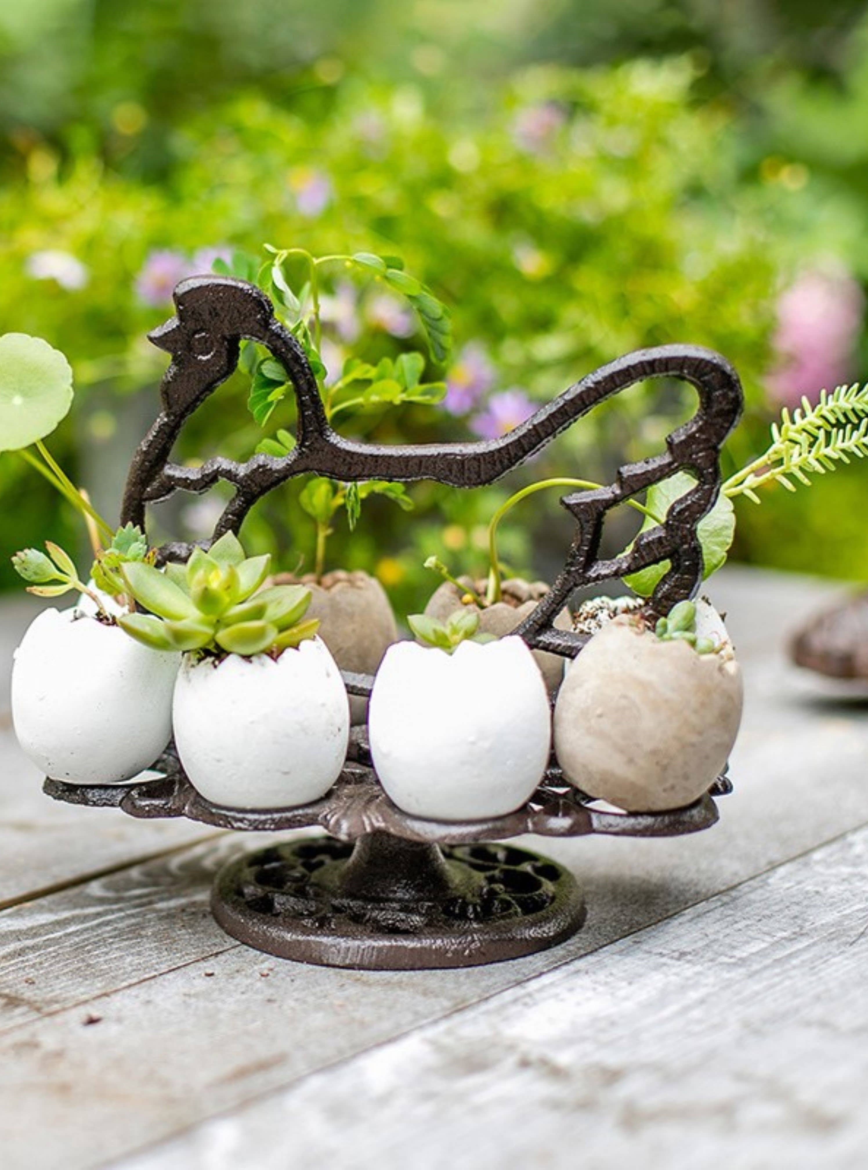 Vagabond Vintage - Wholesale Egg Cup/Holder - Duty Cast Iron Eggs Holder2