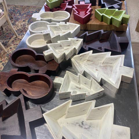 Holiday Dough Bowl Beeswax Candle for wholesale by Waymacres