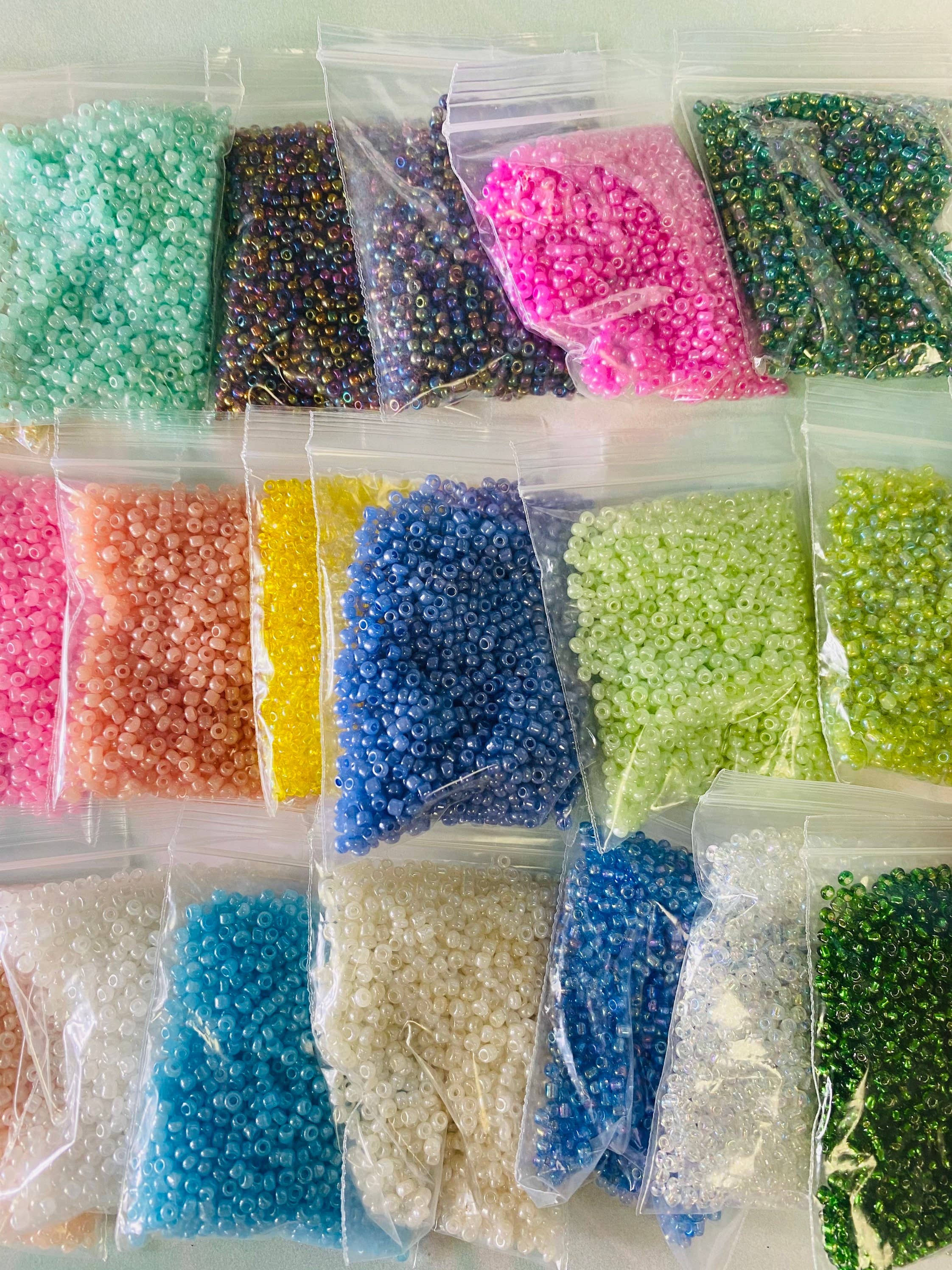 The Bead Bazaar - Wholesale DIY Craft Kit - Kids - 24 DIY Pastel Seed Bead Kit For Kids Arts & Crafts, Small Se5