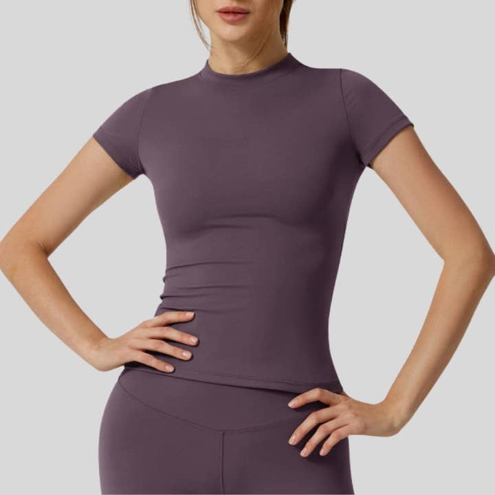 WONDERXFANS - Wholesale Athletic top – Women′s - Classic Fit Short-Sleeve Slim Fit Tee