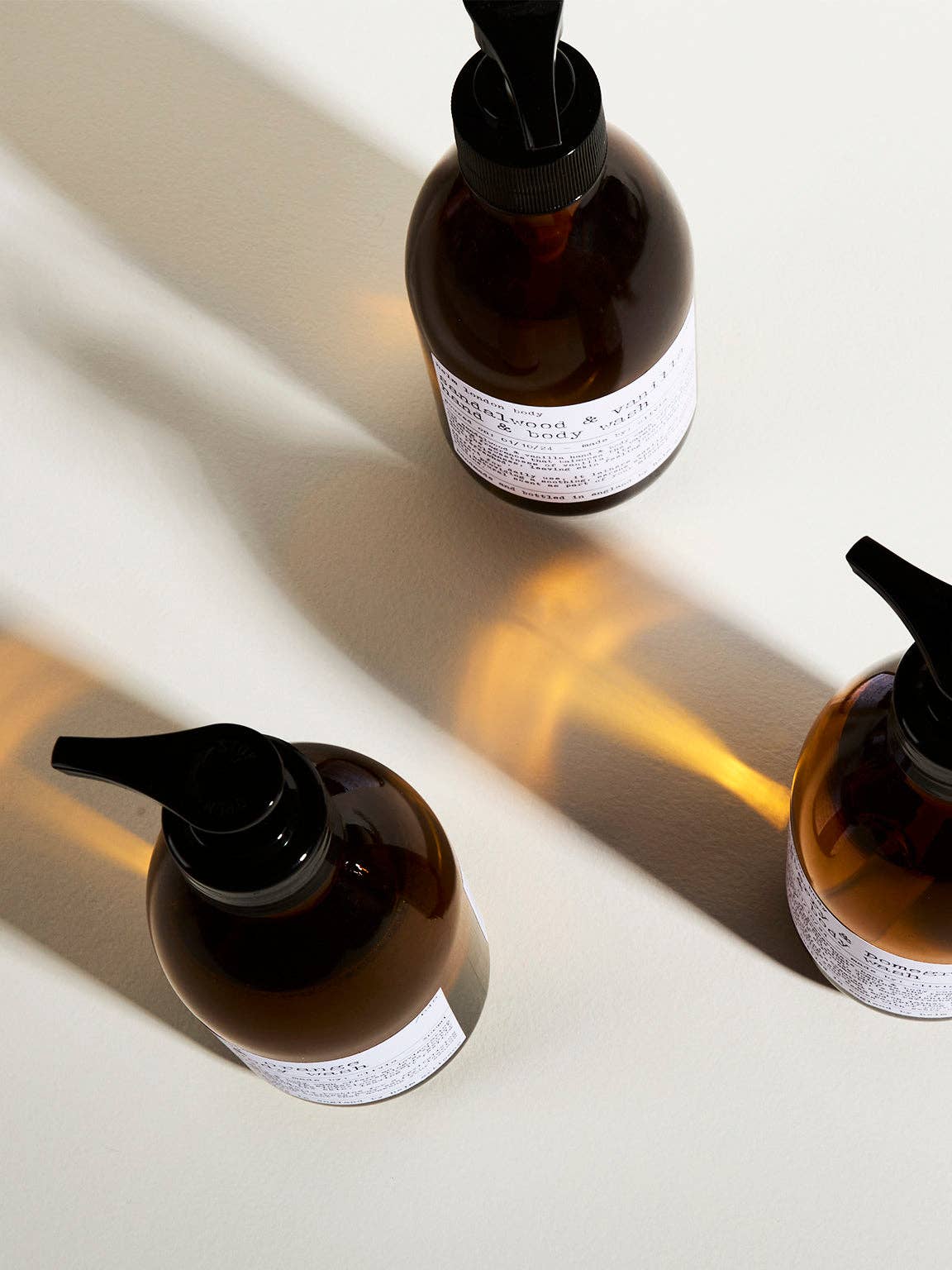 Helm London – wholesale Duschtvål – Ginger & Orange Hand & Kroppstvätt - 300ml1