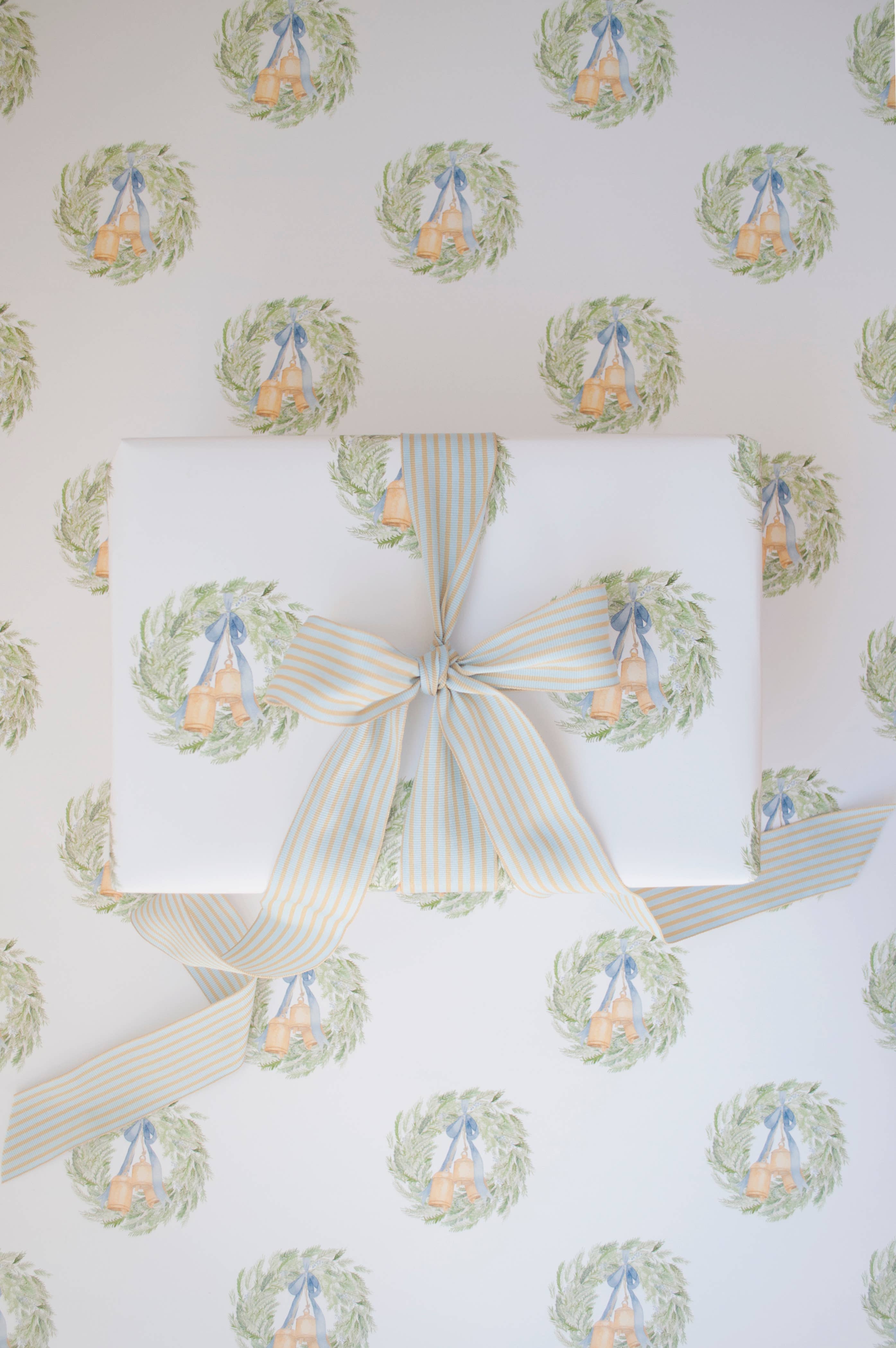 Rebecca Green Design - Wholesale Flat Wrap - Holiday Wreath Gift Wrap - 3 Sheets/Roll1